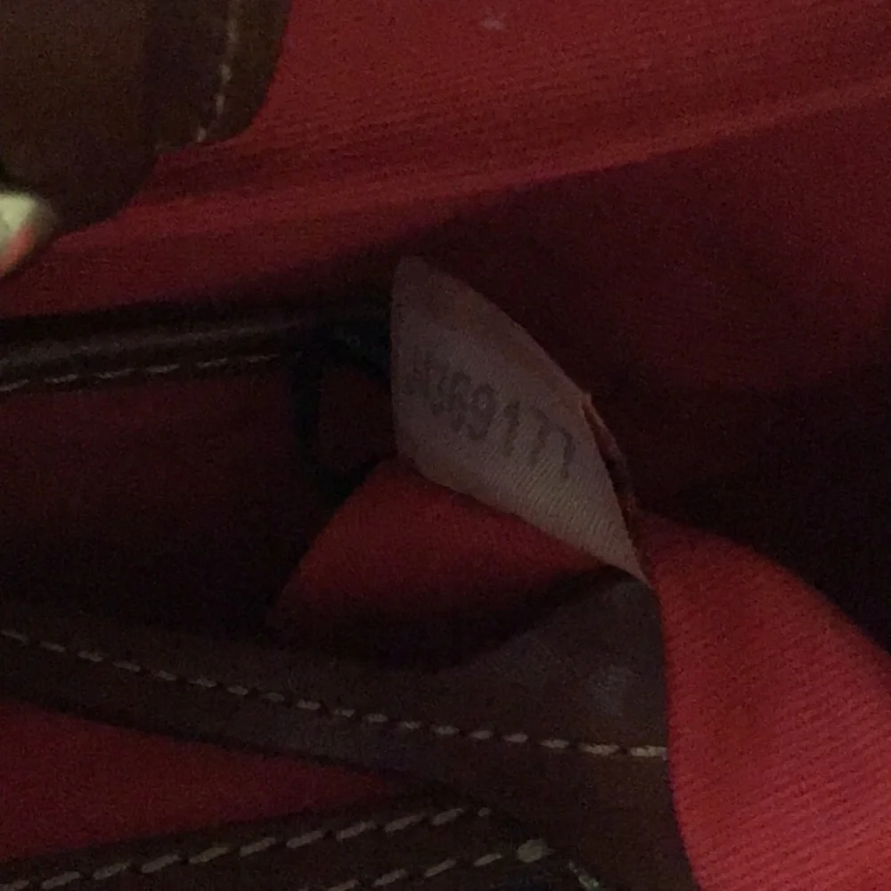 DOONEY & BOURKE large capacity dual toned leather satchel in Natural, like new - Picture 8 of 12